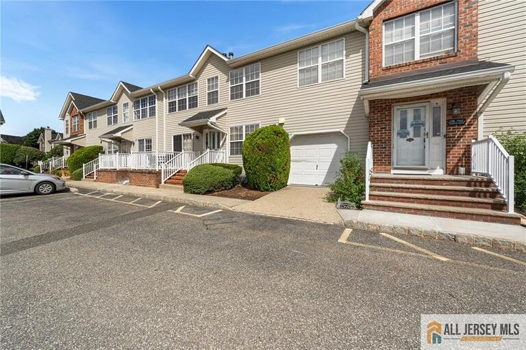 Photo 3 of 364 Bowler Court, Piscataway NJ 08854, Piscataway, NJ