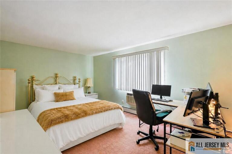 Photo 14 of 621 Cricket Lane # 621, Woodbridge Proper NJ 07095, Woodbridge Proper, NJ