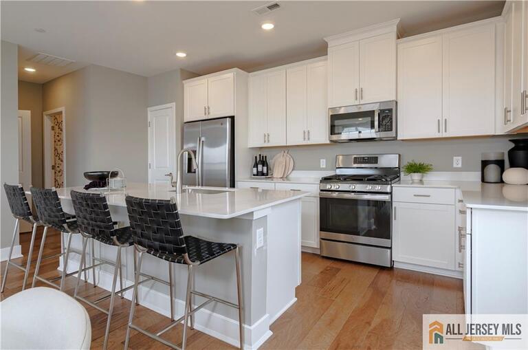 Photo 6 of 160 Leona Stewart Lane, Pennington NJ 08534, Pennington, NJ