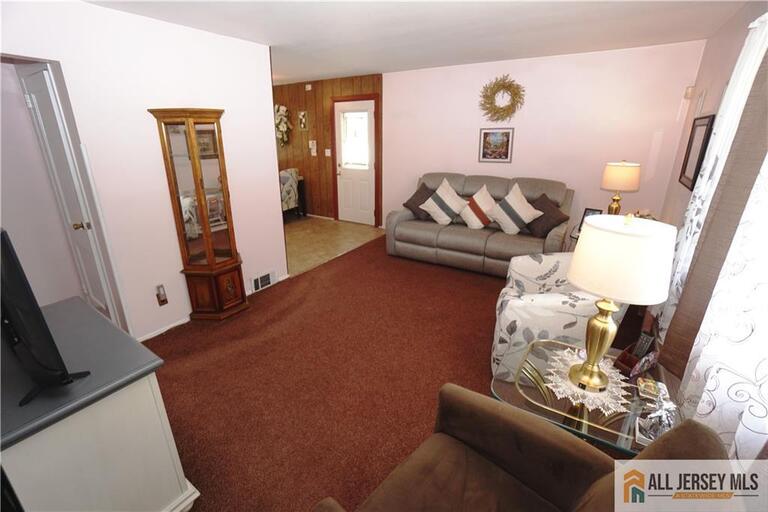 Photo 7 of 22 Lowell Street, Iselin NJ 08830, Iselin, NJ