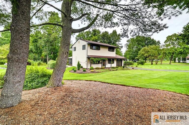 Photo 2 of 40 Emerald Road, South Brunswick NJ 08824, South Brunswick, NJ