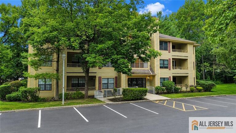 Photo 1 of 503 Chester Court, Helmetta NJ 08828, Helmetta, NJ