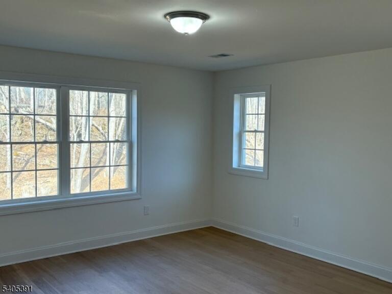 Property listing MLS 4004709 photo 5