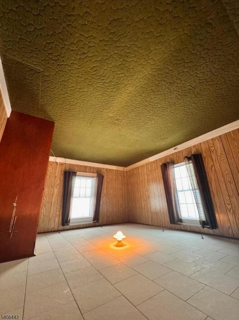 Property listing MLS 4005634 photo 16