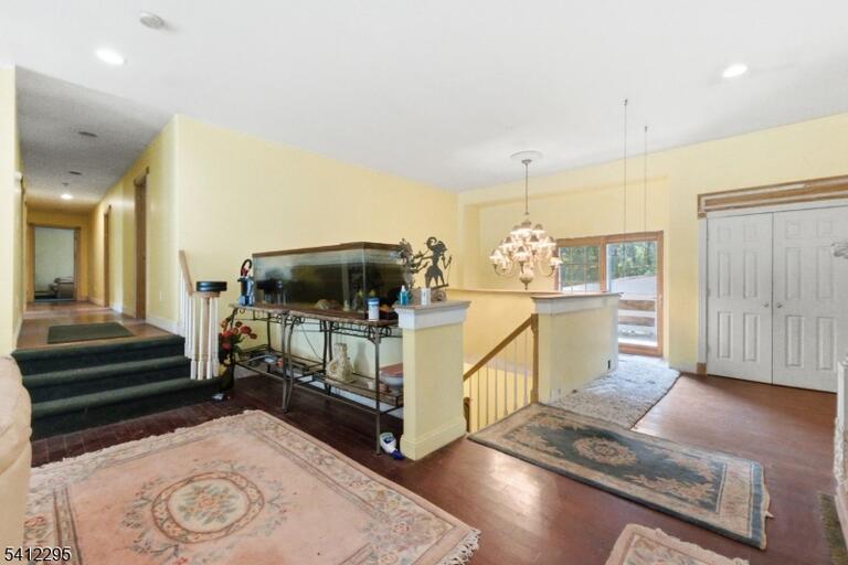Property listing MLS 4010738 photo 14