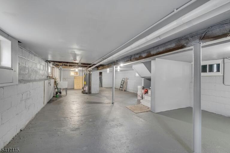 Property listing MLS 4014500 photo 11