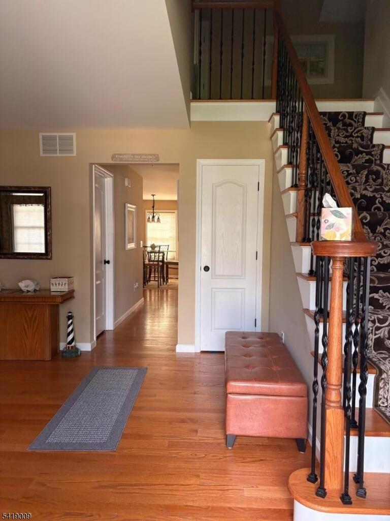 Property listing MLS 4016106 photo 3
