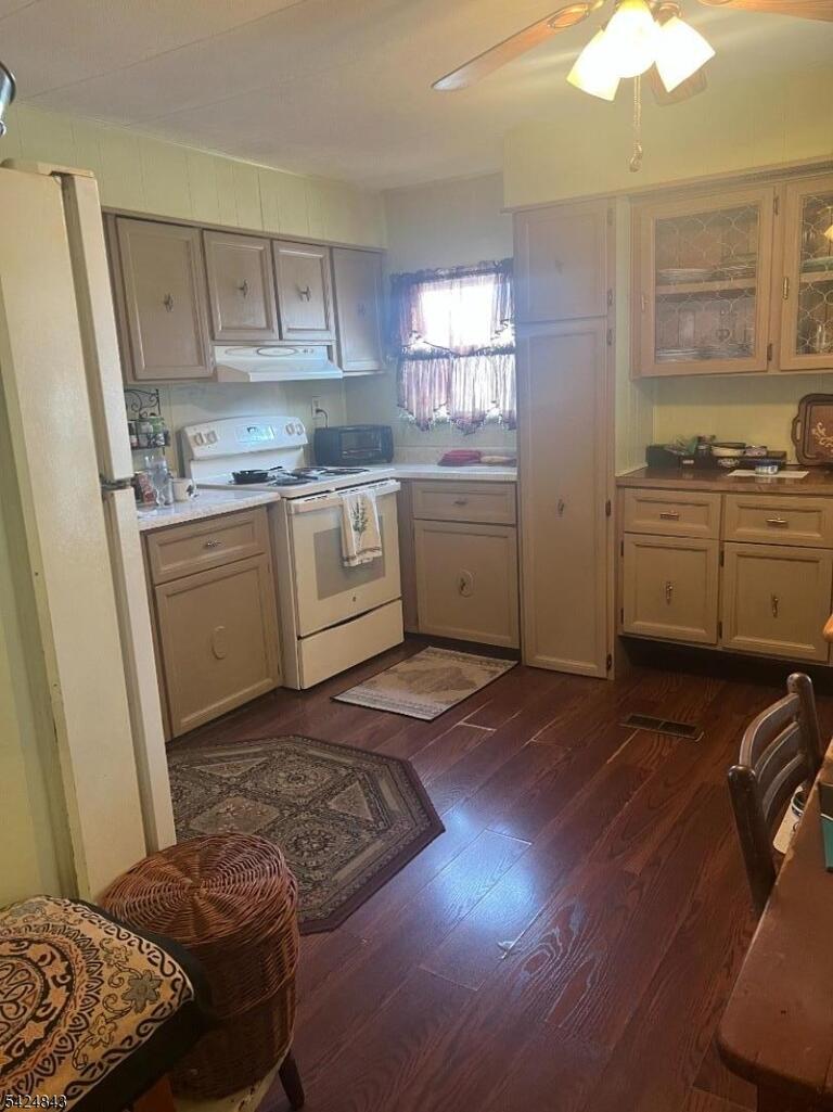 Property listing MLS 4021217 photo 7