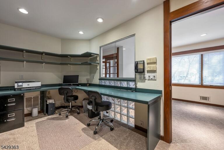 Property listing MLS 4025204 photo 40
