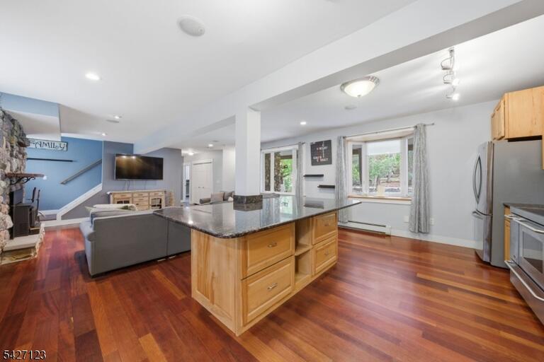 image-4025909-15.jpeg