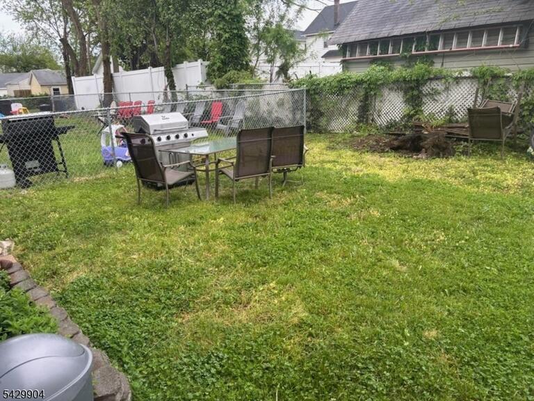 image-4026251-21.jpeg