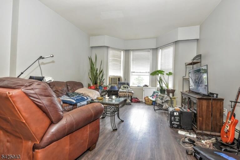 Property listing MLS 4026842 photo 15