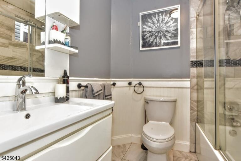 Property listing MLS 4026842 photo 7