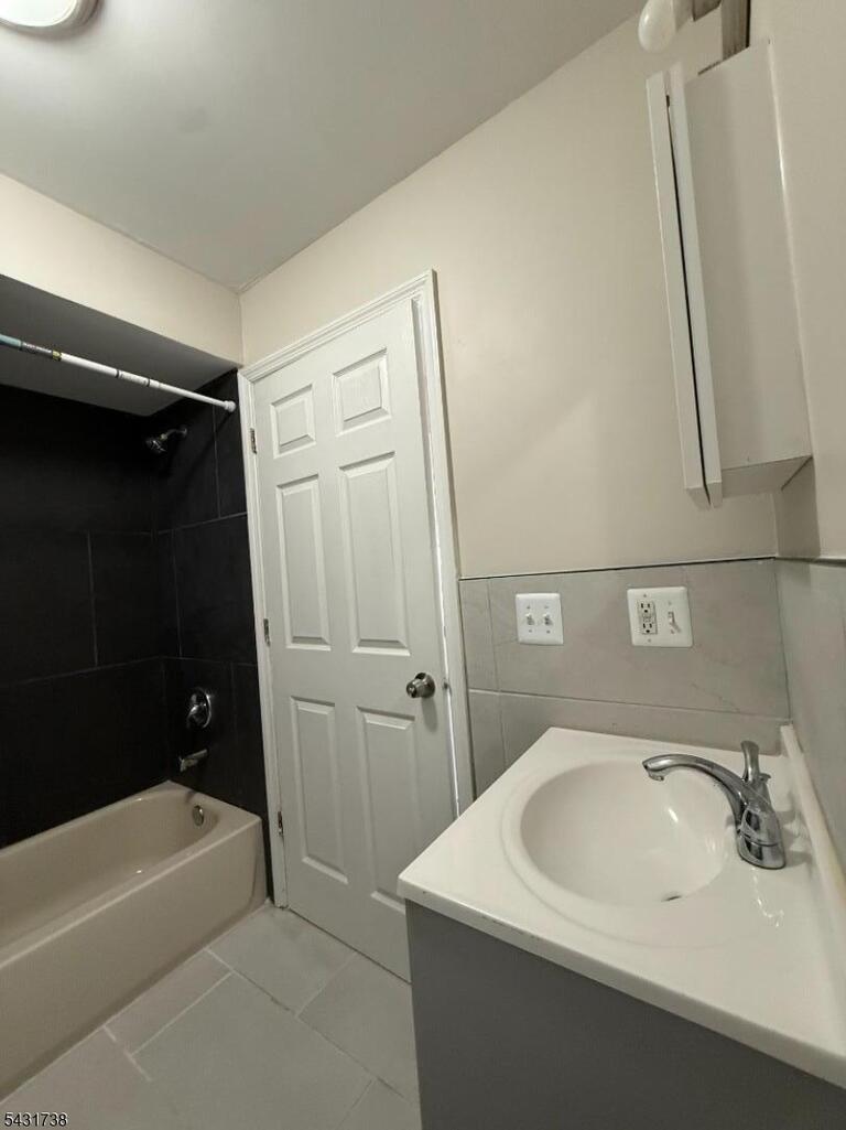 Property listing MLS 4027298 photo 15