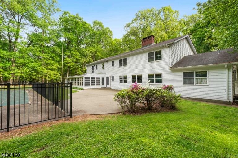Property listing MLS 4028308 photo 4