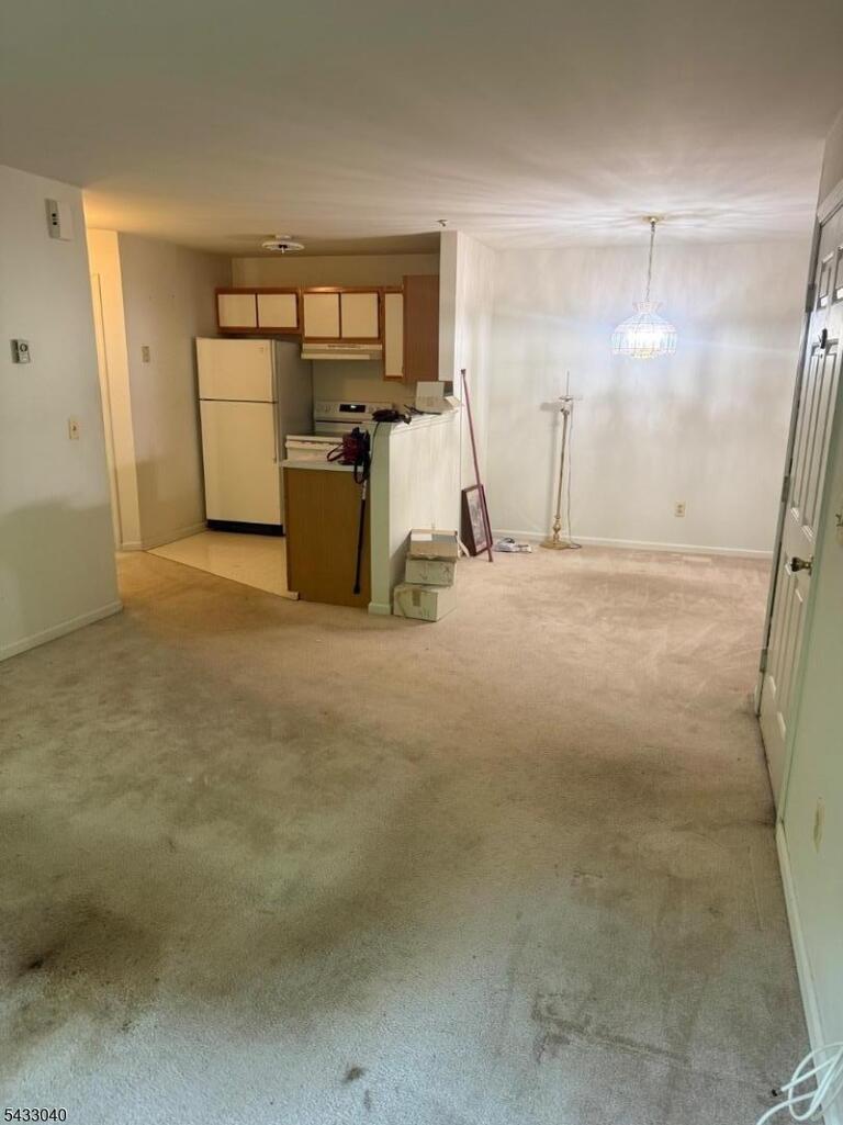 Property listing MLS 4028535 photo 1