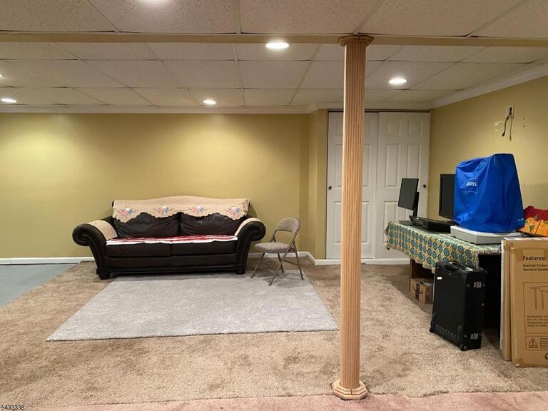 Property listing MLS 4028777 photo 22