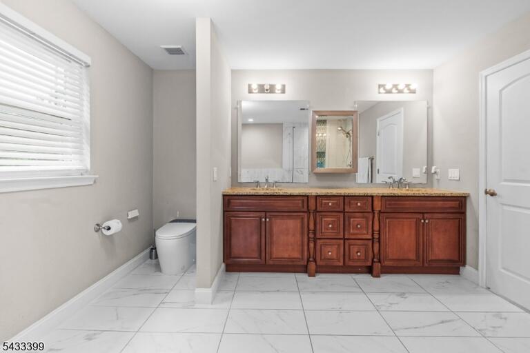 Property listing MLS 4028852 photo 14