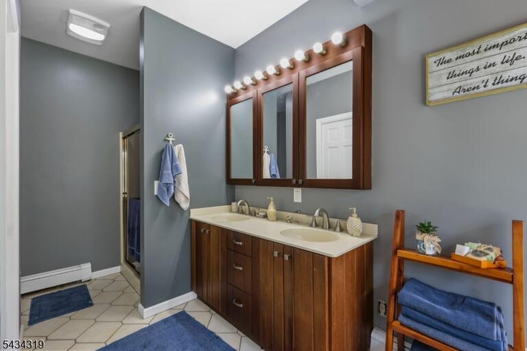 Property listing MLS 4029649 photo 35
