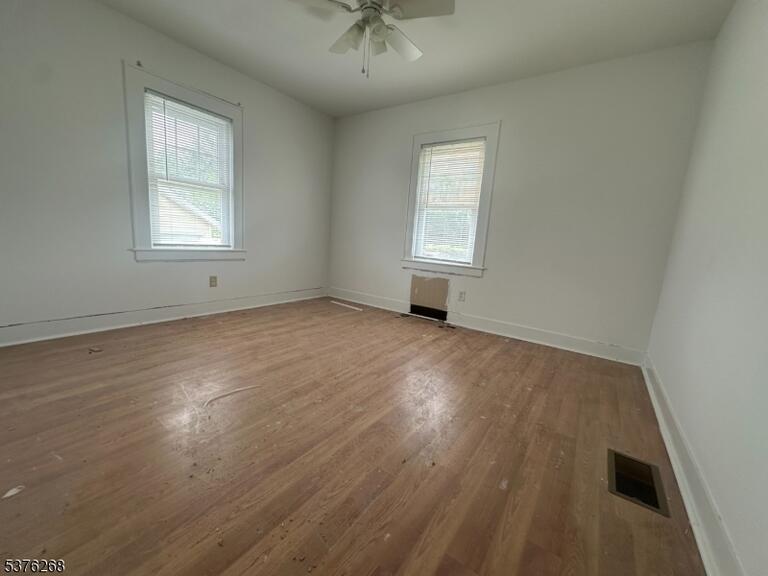 Property listing MLS 4031414 photo 9