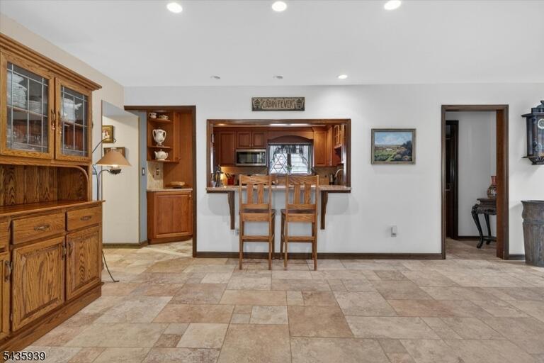 Property listing MLS 4031565 photo 12