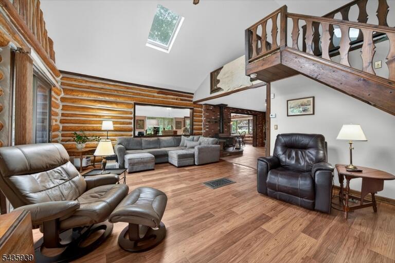 Property listing MLS 4031565 photo 26