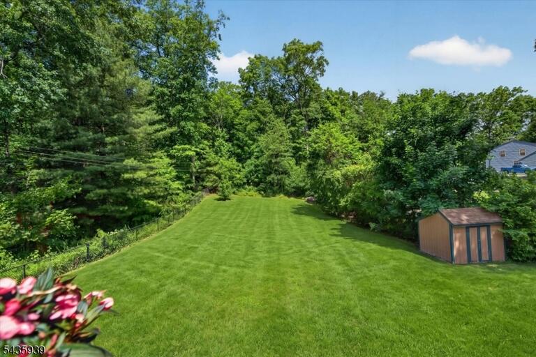 Property listing MLS 4031565 photo 39