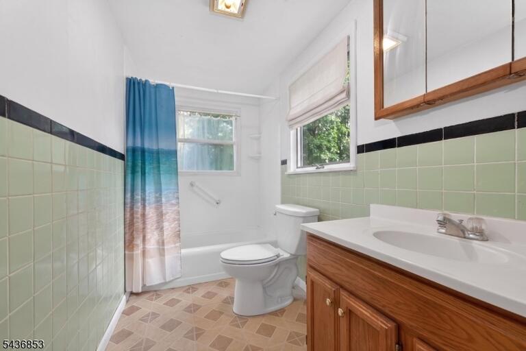 Property listing MLS 4032488 photo 12