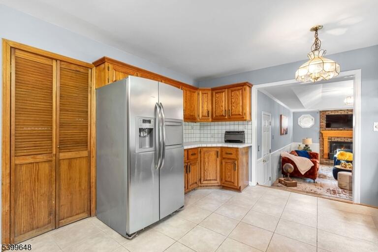 Property listing MLS 4032532 photo 9