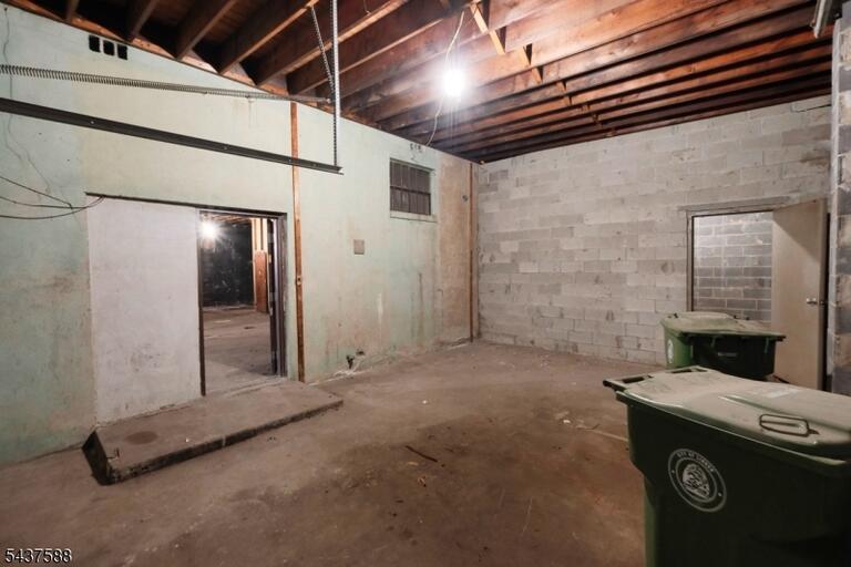 Property listing MLS 4032554 photo 10