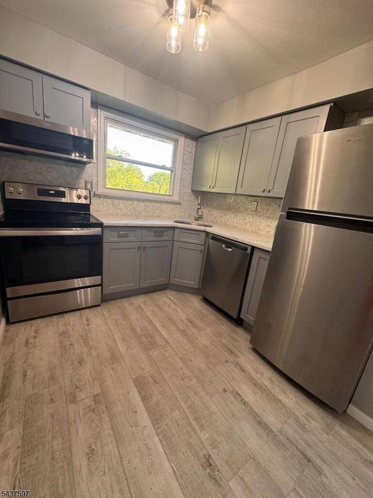 Property listing MLS 4032572 photo 6