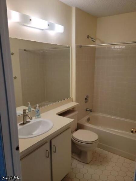 Property listing MLS 4032641 photo 6