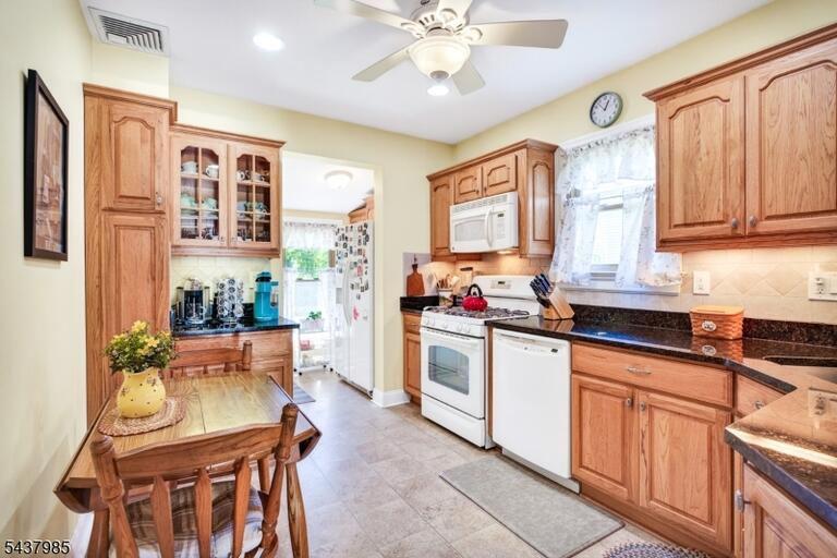 Property listing MLS 4032887 photo 13