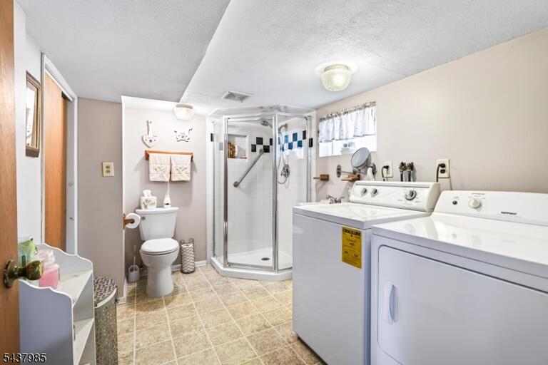 Property listing MLS 4032887 photo 17