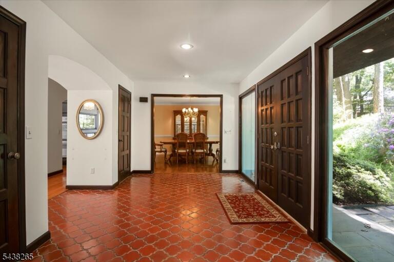 Property listing MLS 4033408 photo 15