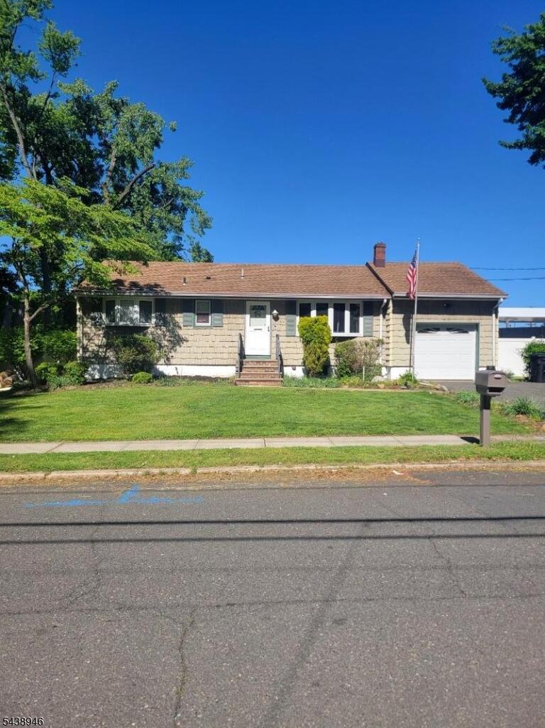 Property listing MLS 4033720 photo 1