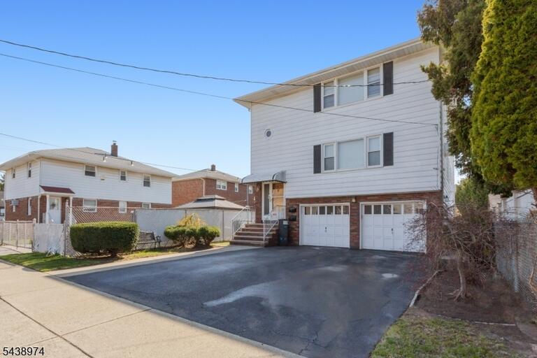 Property listing MLS 4033743 photo 39