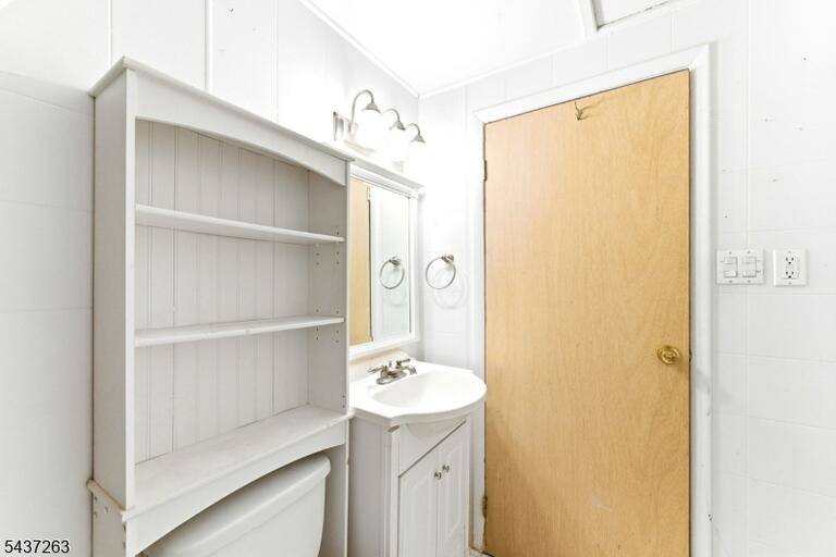 Property listing MLS 4033746 photo 11