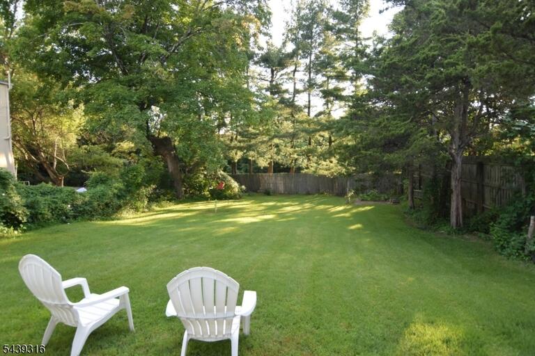 Property listing MLS 4034092 photo 19