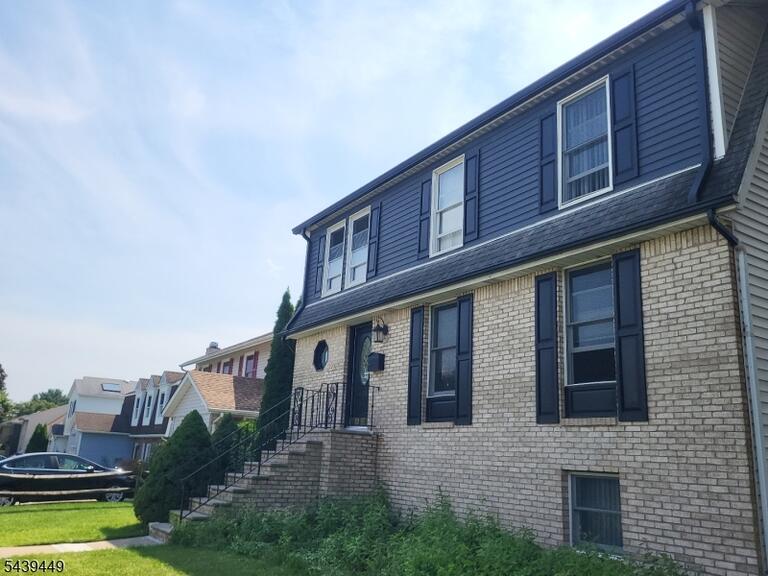 Property listing MLS 4034248 photo 3
