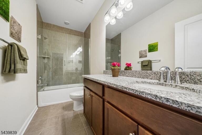 Property listing MLS 4034790 photo 18