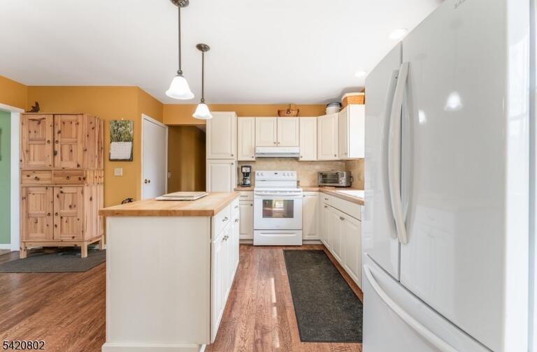 Property listing MLS 4035591 photo 20