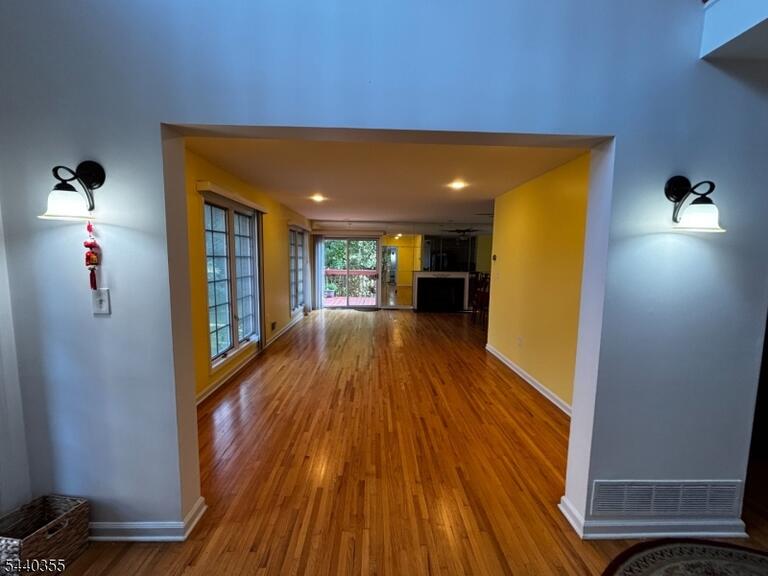 Property listing MLS 4035609 photo 9