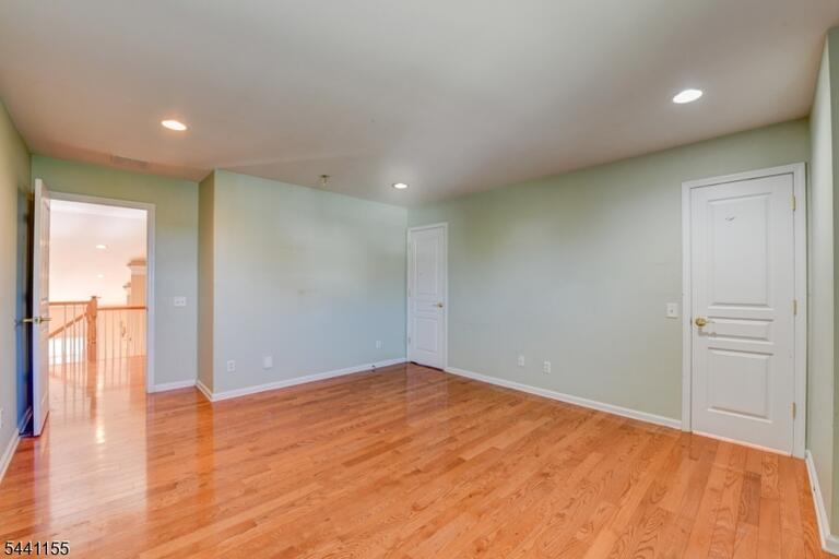 Property listing MLS 4035730 photo 33