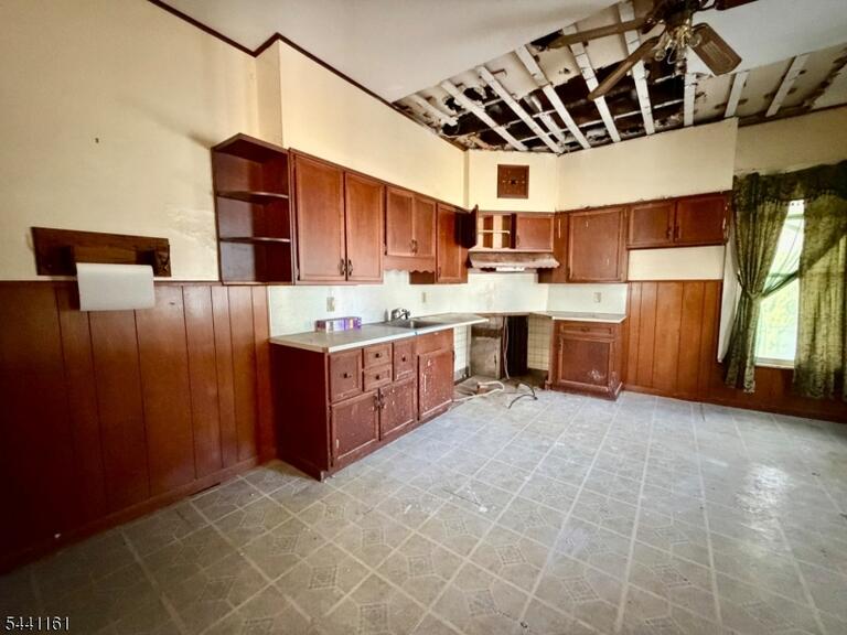 Property listing MLS 4035734 photo 9