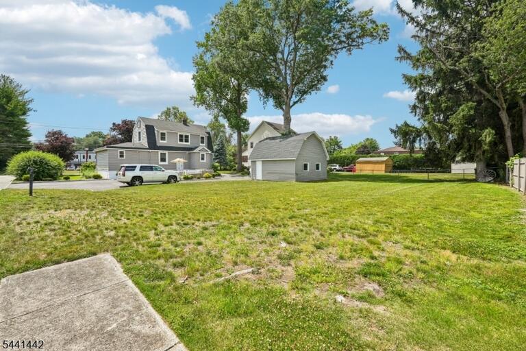 Property listing MLS 4036041 photo 29