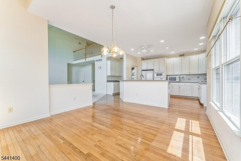 Property listing MLS 4036207 photo 14
