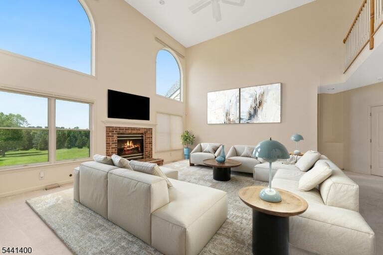 Property listing MLS 4036207 photo 4