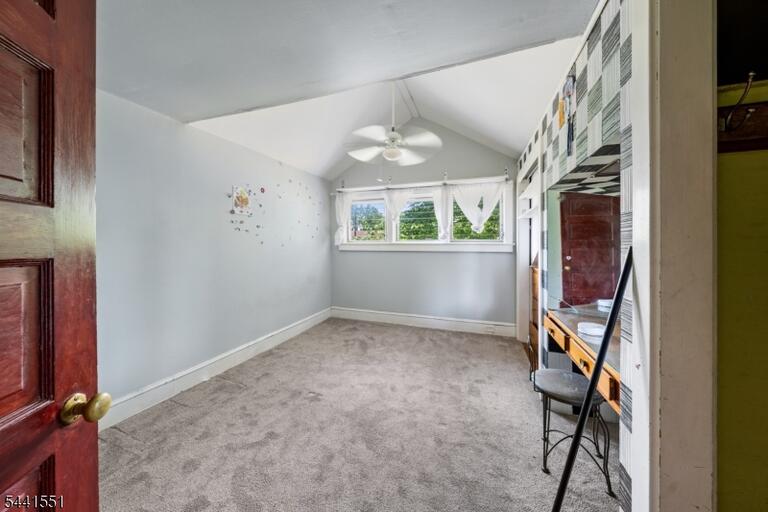 Property listing MLS 4036360 photo 14