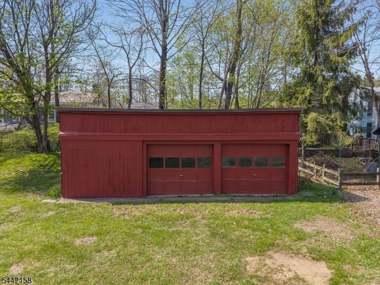 Property listing MLS 4036584 photo 9